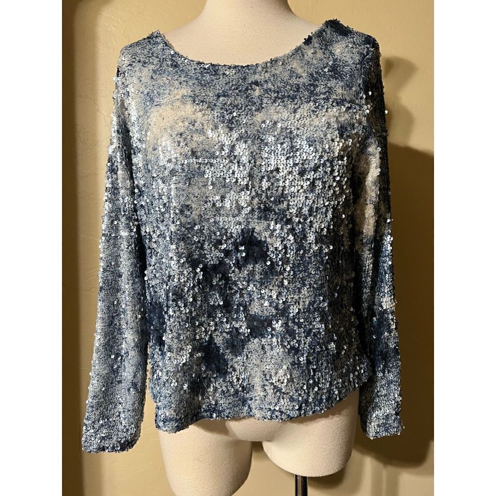 NWT Elliott Potion Blue & White Fully Sequined Blouse Size XSmall